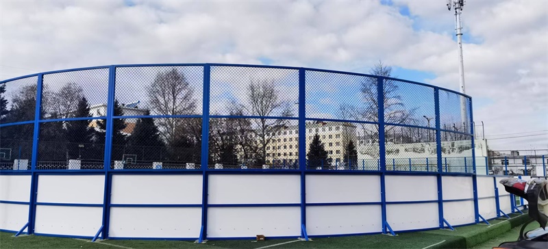 冰球围栏